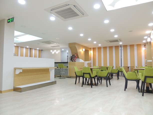 Imagen del bar/restaurante del Akcayhan Hotel, Ak&ccedil;ay. Foto 8