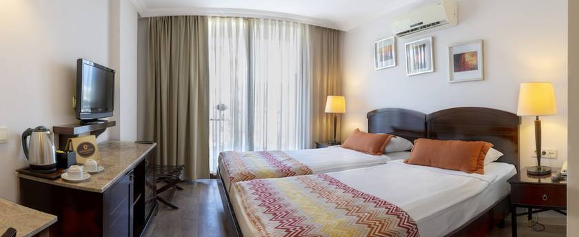 Imagen de la habitación del Akdora Resort and Spa Hotel. Foto 11