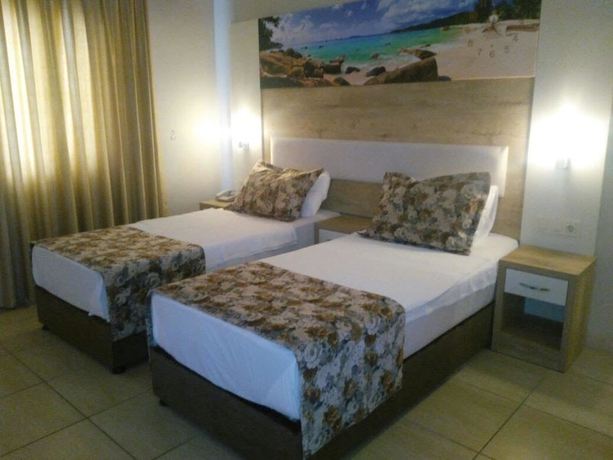 Imagen de la habitación del Akkan Beach Hotel. Foto 15