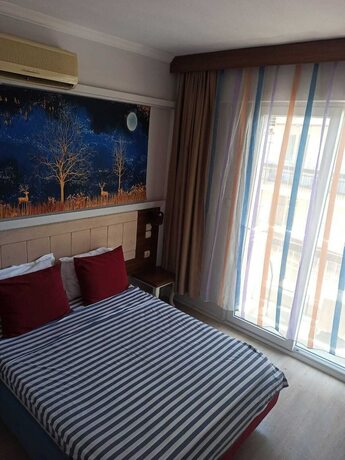 Imagen de la habitación del Akman Hotel, Kusadasi. Foto 20