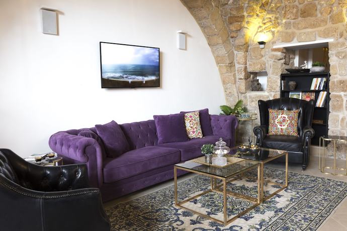 Imagen de los interiores del Akotika Boutique. Foto 17