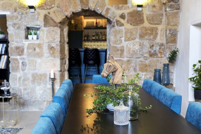 Imagen de los interiores del Akotika Boutique. Foto 19