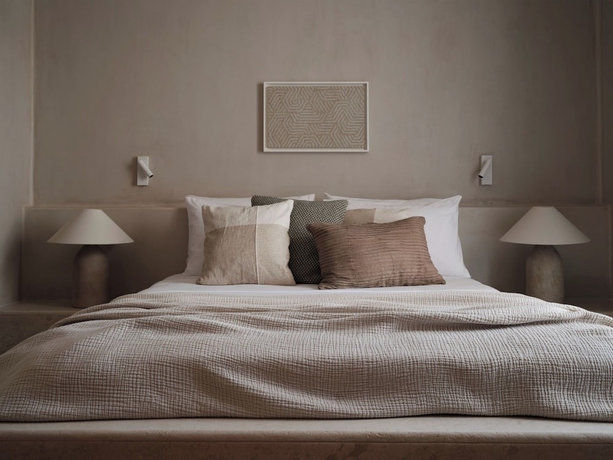 Imagen de la habitación del Akria Seaside Suites. Foto 6