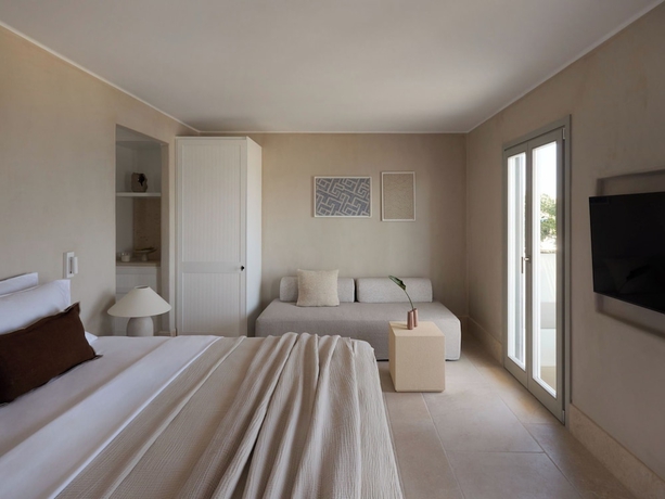 Imagen de la habitación del Akria Seaside Suites. Foto 7