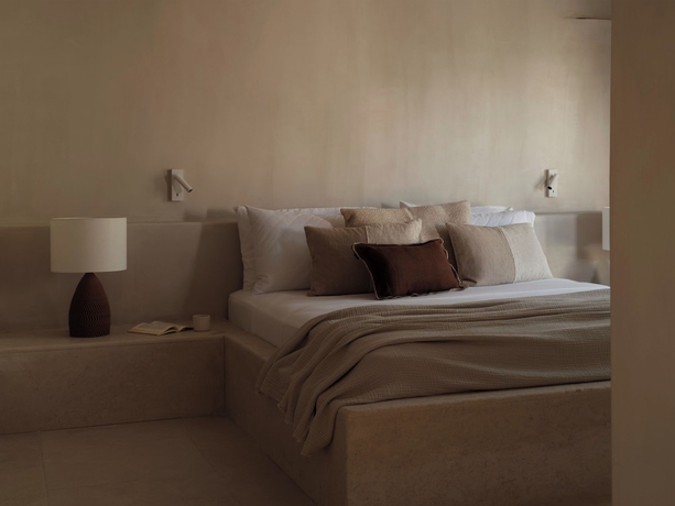 Imagen de la habitación del Akria Seaside Suites. Foto 14