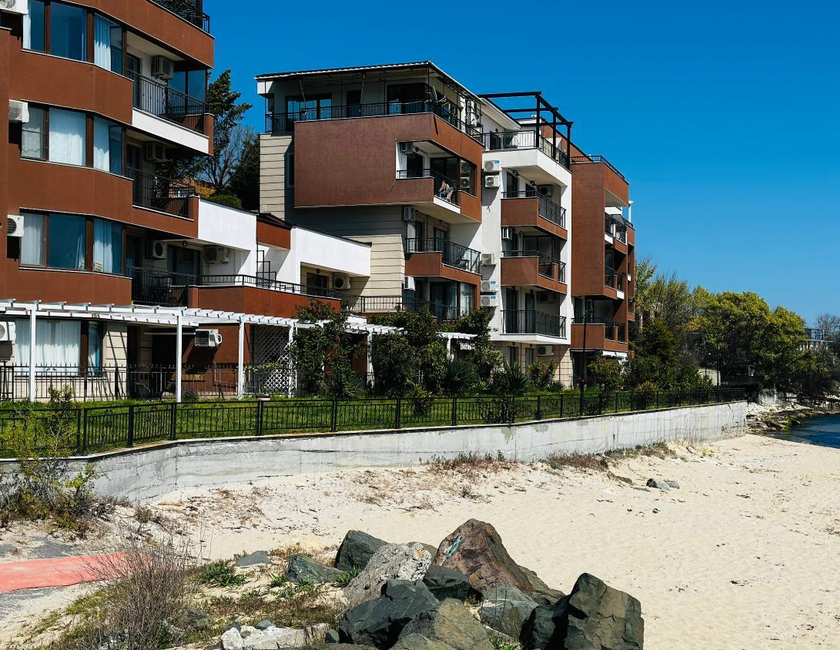 Imagen general del Akrotiria Beach Apart Complex. Foto 20