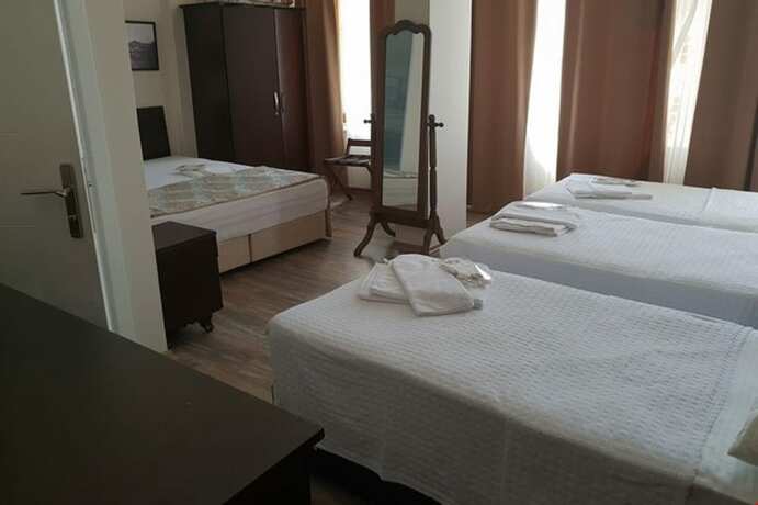 Imagen de la habitación del Aksac Hotel Cunda. Foto 11