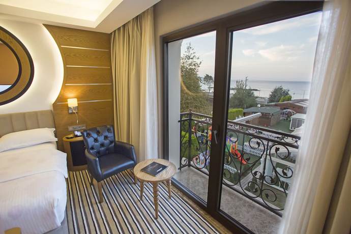 Imagen de la habitación del Aktug Hotel. Foto 6