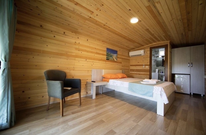 Imagen de la habitación del Akyaka - Akbuk Fullmoon Bungalow Camping. Foto 3
