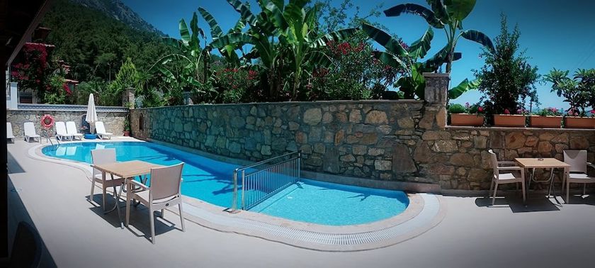 Imagen de la piscina del Akyaka Kaya Hotel. Foto 20
