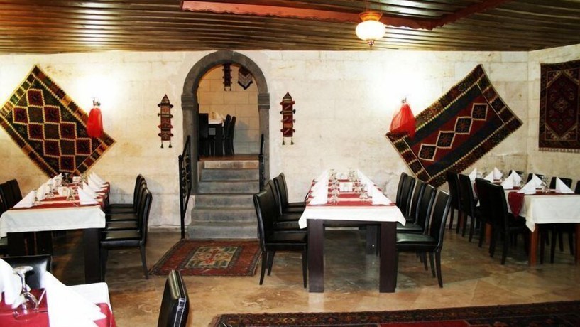 Imagen del bar/restaurante del Akyol Hotel. Foto 3