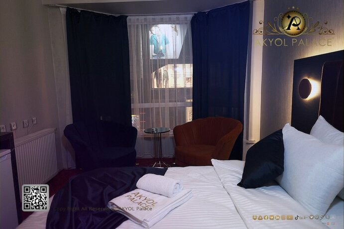 Imagen de la habitación del Akyol Palace. Foto 19