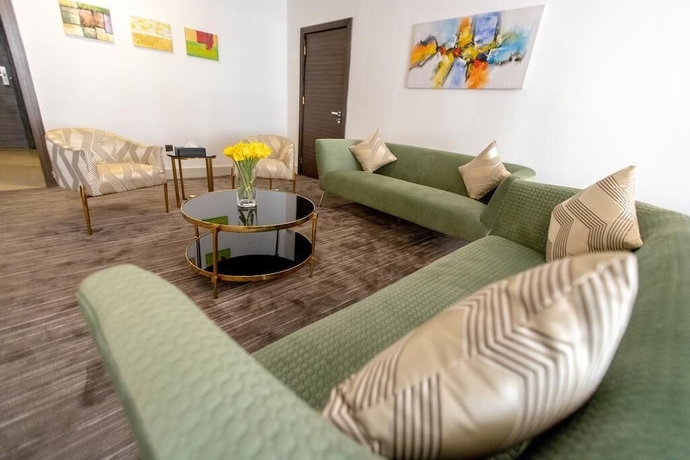Imagen de la habitación del Al Ammariah Hills Resort. Foto 10