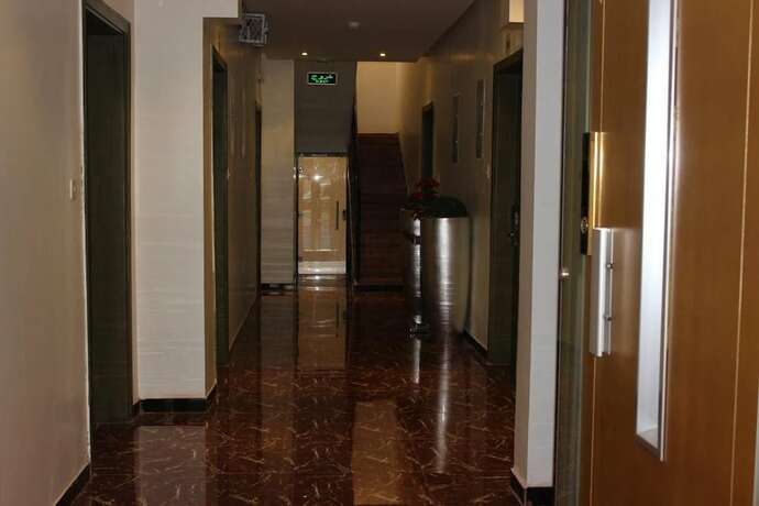 Imagen general del Al Amoria Furnished Apartments 5. Foto 9