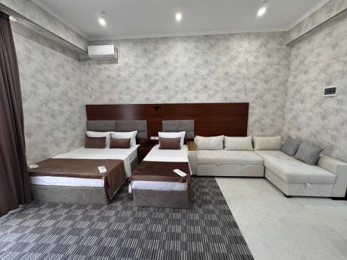 Imagen de la habitación del Al Arda Plaza. Foto 20