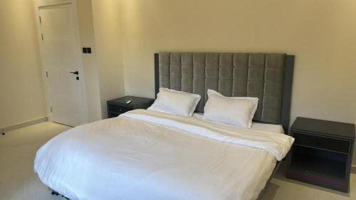 Imagen de la habitación del Al Azmy Al Ared Hotel. Foto 19