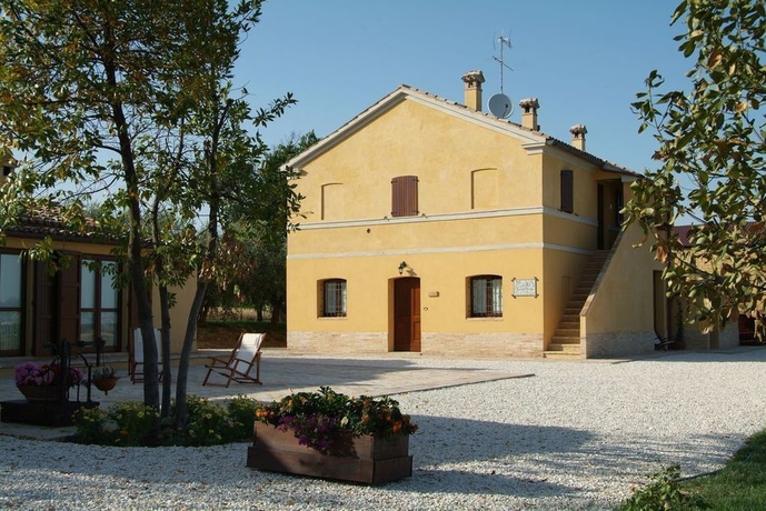 Imagen de los exteriores del Al Crepuscolo Agriturismo. Foto 11