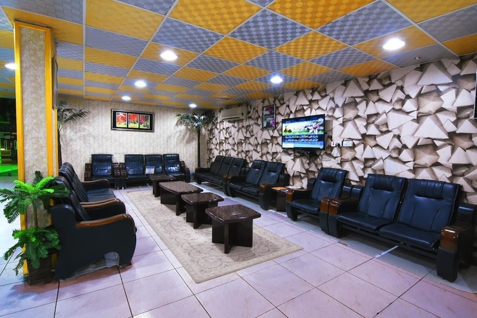 Imagen de los interiores del Al Eairy Furnished Apartments Riyadh 6. Foto 15