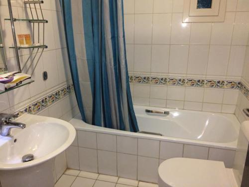 Imagen general del Al Hazm Furnished Units. Foto 1