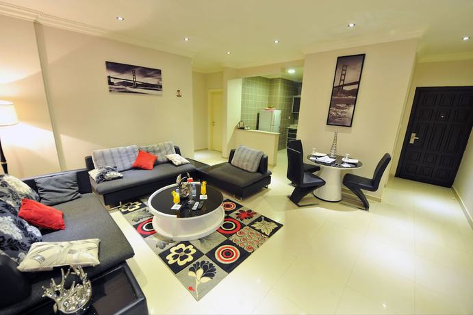 Imagen de la habitación del Al Janadriyah Suites 7. Foto 13