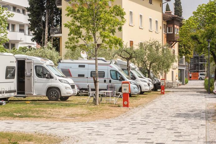 Imagen general del Al Lago Camping & Rooms. Foto 48