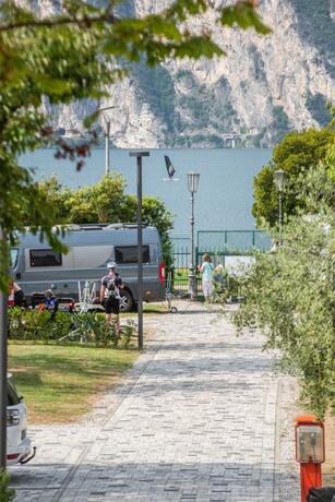 Imagen general del Al Lago Camping & Rooms. Foto 53