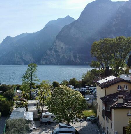 Imagen general del Al Lago Camping & Rooms. Foto 54