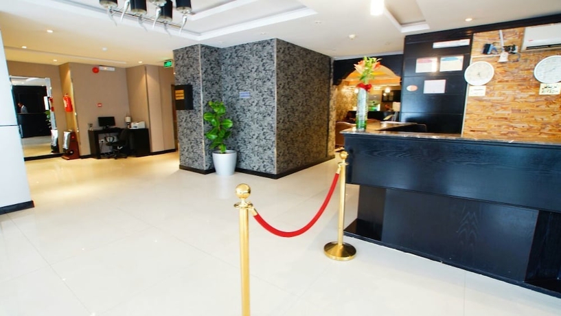 Imagen de los interiores del Al Muhaidb Al Diwan - Al Olaya. Foto 14