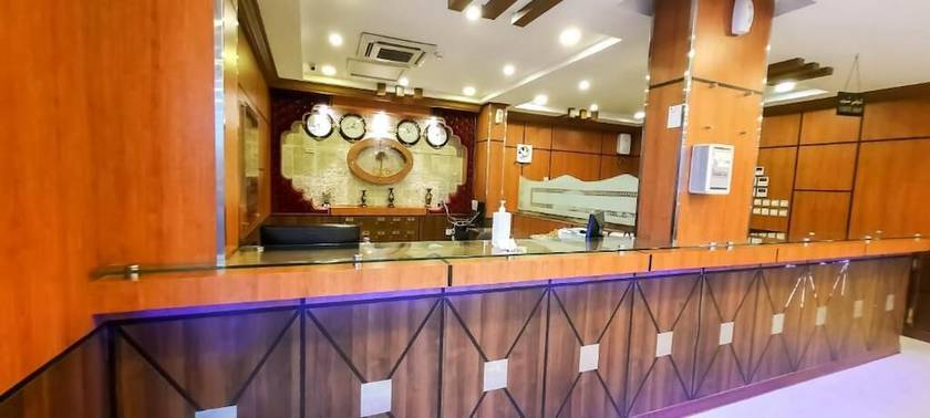 Imagen de los interiores del Al Muteb Suites Al Falah 2. Foto 7