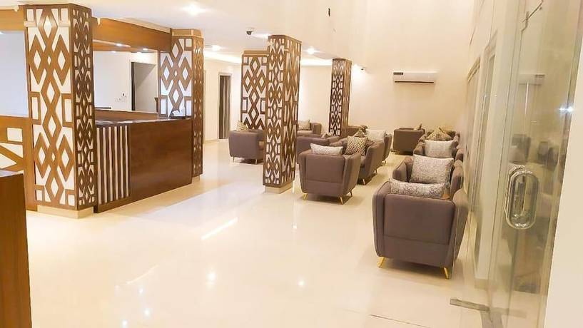 Imagen de los interiores del Al Muteb Suites Al Najah. Foto 10