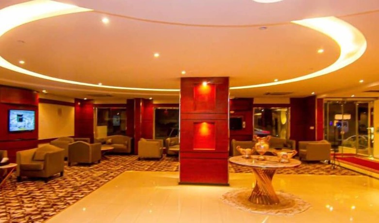 Imagen de los interiores del Al Muteb Suites Al Tawon. Foto 6