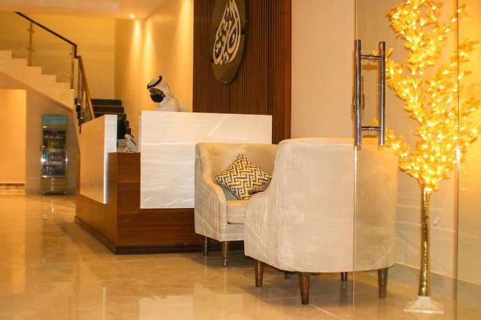 Imagen de los interiores del Al Muteb Suites Al Yarmouk. Foto 10