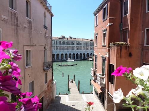 Imagen de la habitación del Al Palazzo Lion Morosini. Foto 6