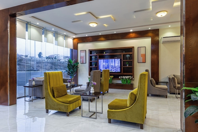 Imagen de los interiores del Al Qasr Hotel Suites -King Abdullah Road. Foto 14