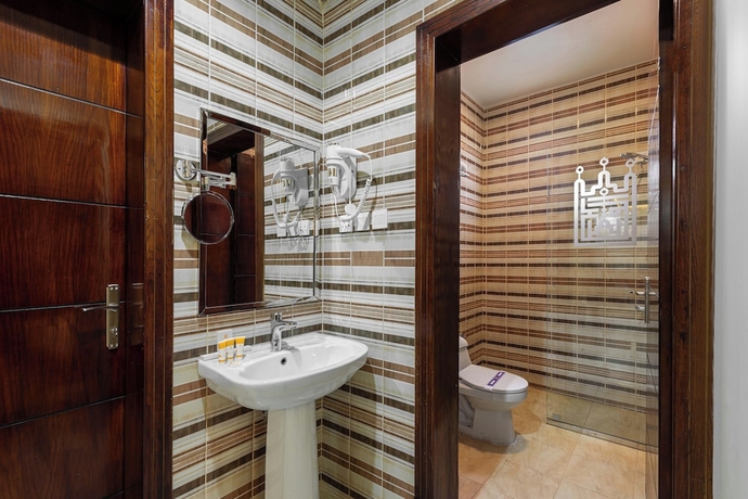 Imagen de la habitación del Al Qasr Hotel Suites -King Abdullah Road. Foto 11