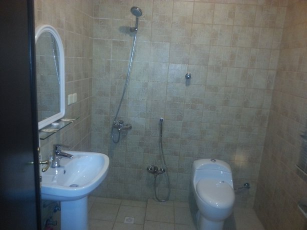 Imagen de la habitación del Al Raha Hotel Suites. Foto 2