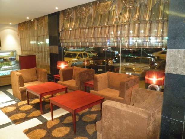 Imagen de los interiores del AlMuhaidb Nadwaa Aparthotel. Foto 14