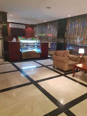 Imagen de los interiores del AlMuhaidb Nadwaa Aparthotel. Foto 16