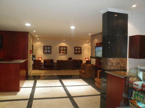 Imagen de los interiores del AlMuhaidb Nadwaa Aparthotel. Foto 20