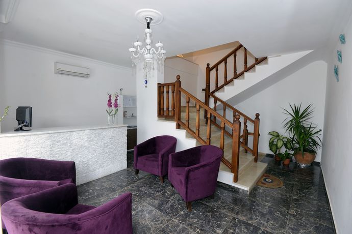Imagen de los interiores del Ala Hotel. Foto 18
