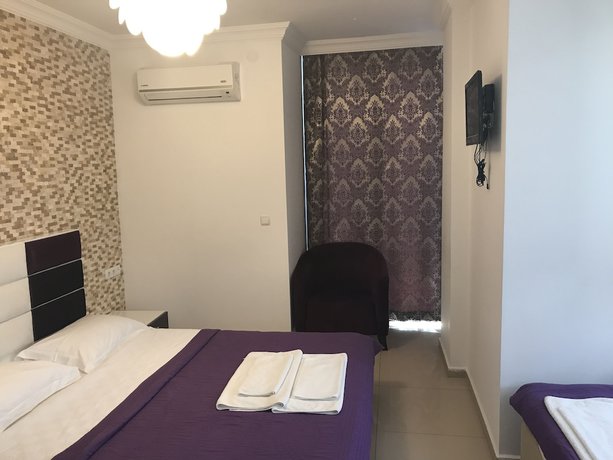 Imagen de la habitación del Ala Hotel. Foto 9
