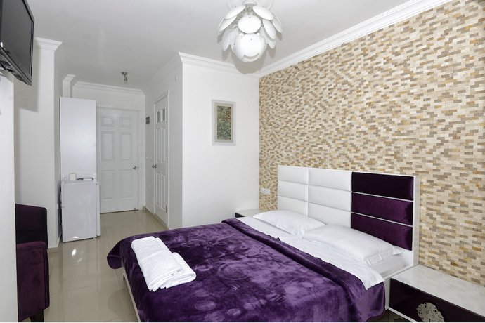 Imagen de la habitación del Ala Hotel. Foto 12