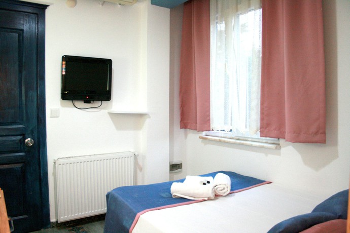 Imagen de la habitación del AlaDeniz Hotel. Foto 16