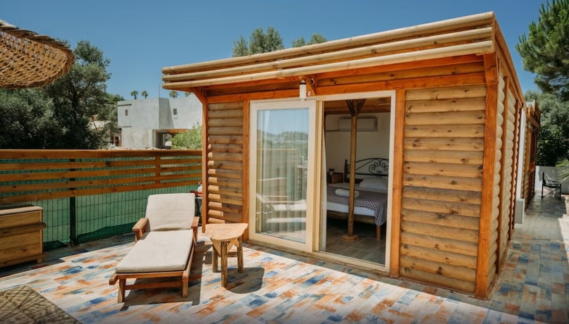 Imagen de la habitación del Alacas Hotel &Ccedil;eşme. Foto 1