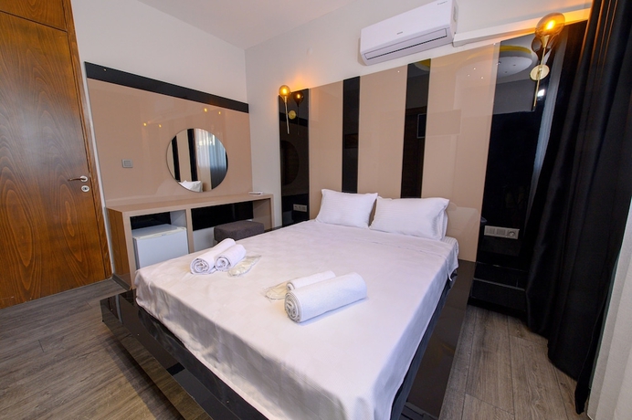 Imagen de la habitación del Alacas Hotel &Ccedil;eşme. Foto 13