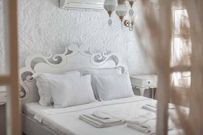 Imagen de la habitación del Alacati Alanur Otel. Foto 18