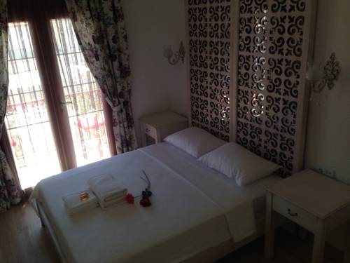 Imagen de la habitación del Alacati Lucky Angel Hotel. Foto 8