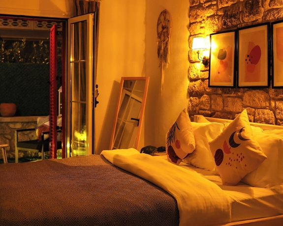 Imagen de la habitación del Alacati Lulja Hotel. Foto 14