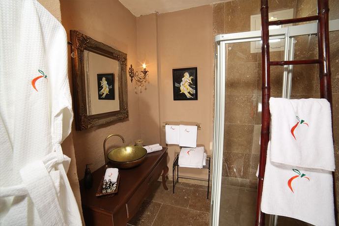 Imagen de la habitación del Alacati Mandalina Hotel. Foto 3