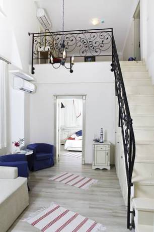 Imagen de la habitación del Alacati Marina Palace. Foto 6